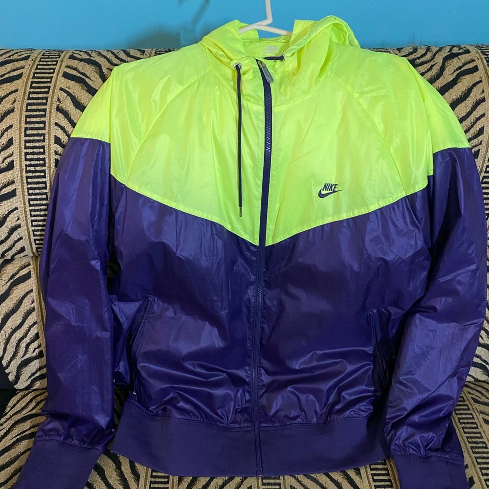 Nike Windrunner - image 1